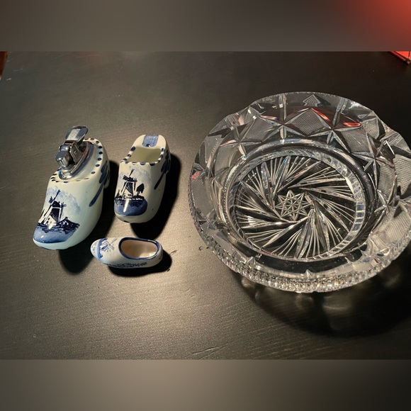 vintage porcelain dutch clog - delft holland - and crystal ashtray - Picture 5 of 8